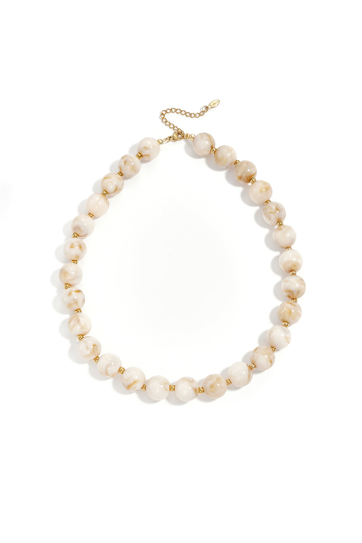 Kralenketting met goude kraaltjes 13.5mm