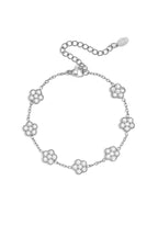 Elegant Flower Charm Bracelet for Everyday Wear