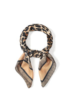 Zomersjaals met dierenprint, casual accessoires van polyester.