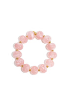Elastieke kralenarmband met grote kralen - zacht roze